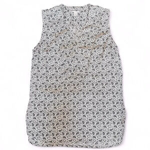 Halogen white & blue paisley V-neck sleeveless blouse size large